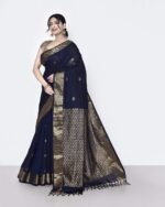 Women Zari Woven Saree with Tassels - Image 4