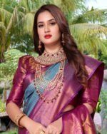 Women Jacquard Saree With Unstitched Blouse - Image 4